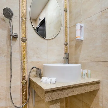 Opu Boutique 3* Varna