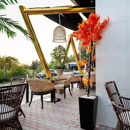 Opu Boutique Hotel 3*
