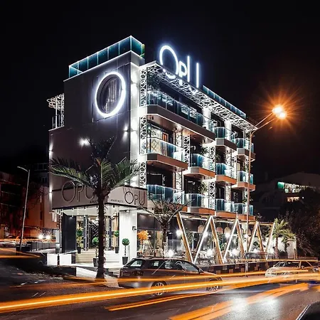 Hotel Opu Boutique 3*